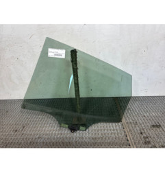 Vitre arriere droit HYUNDAI IX 20 Photo n°1