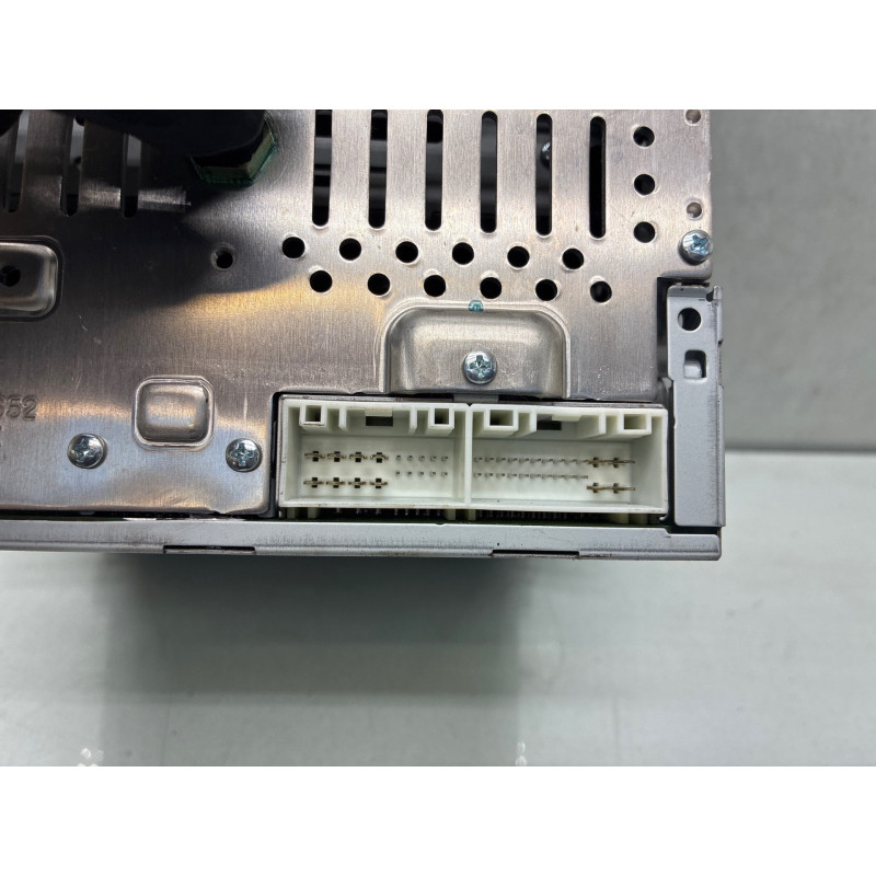 Autoradio d'origine HYUNDAI IX 20 Photo n°4