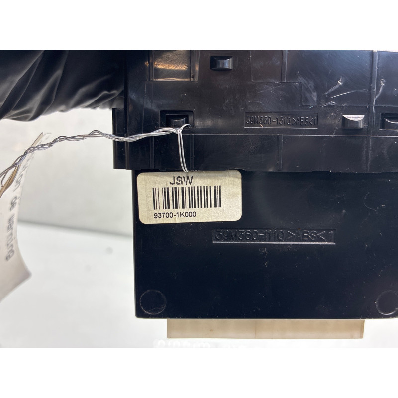 Bouton de warning HYUNDAI IX 20 Photo n°1