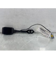 Attache ceinture avant droit PEUGEOT 2008 1