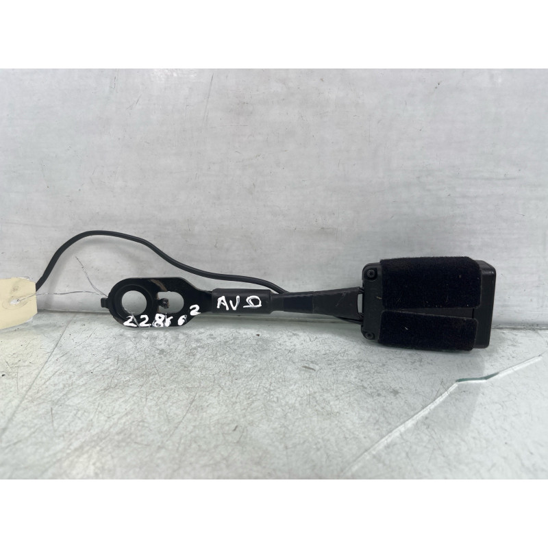 Attache ceinture avant droit PEUGEOT 2008 1 Photo n°3