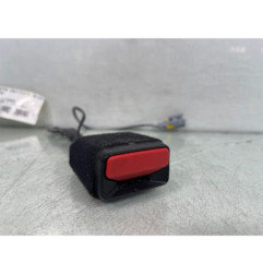 Attache ceinture avant gauche PEUGEOT 2008 1