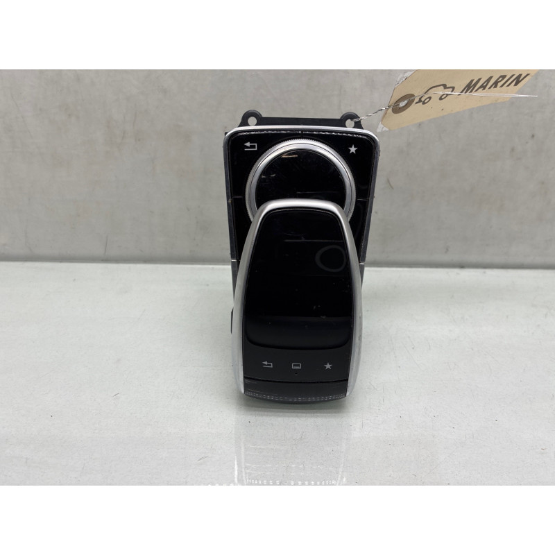 Commande GPS MERCEDES CLASSE C 205 Photo n°4