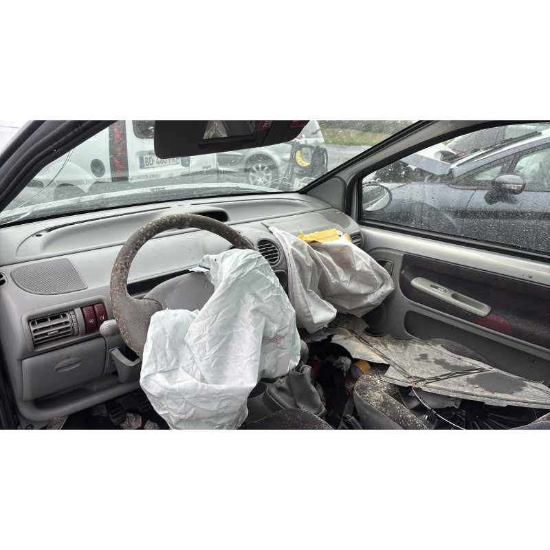 Antenne RENAULT TWINGO 1 Photo n°17