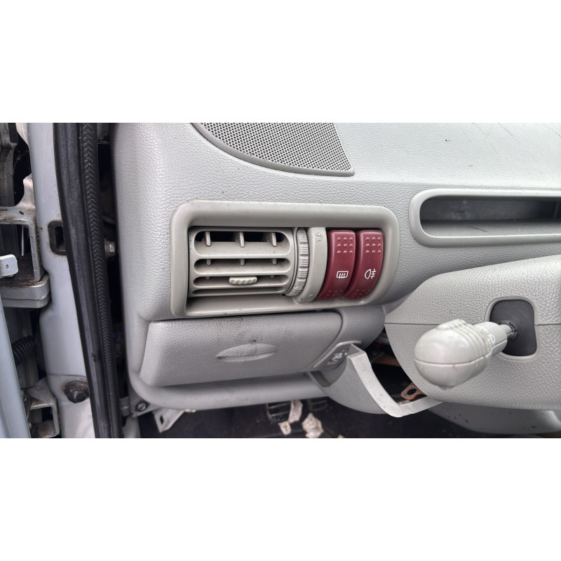 Antenne RENAULT TWINGO 1 Photo n°19