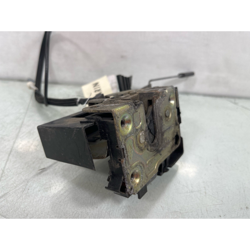Serrure avant droit RENAULT CLIO 2 Photo n°4