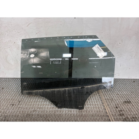 Vitre arriere gauche PEUGEOT 3008 2