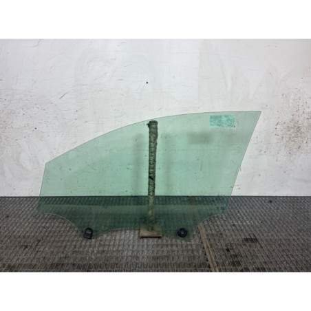 Vitre avant droit PEUGEOT 3008 2