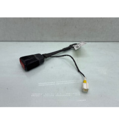 Attache ceinture avant gauche PEUGEOT 3008 2