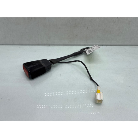 Attache ceinture avant gauche PEUGEOT 3008 2