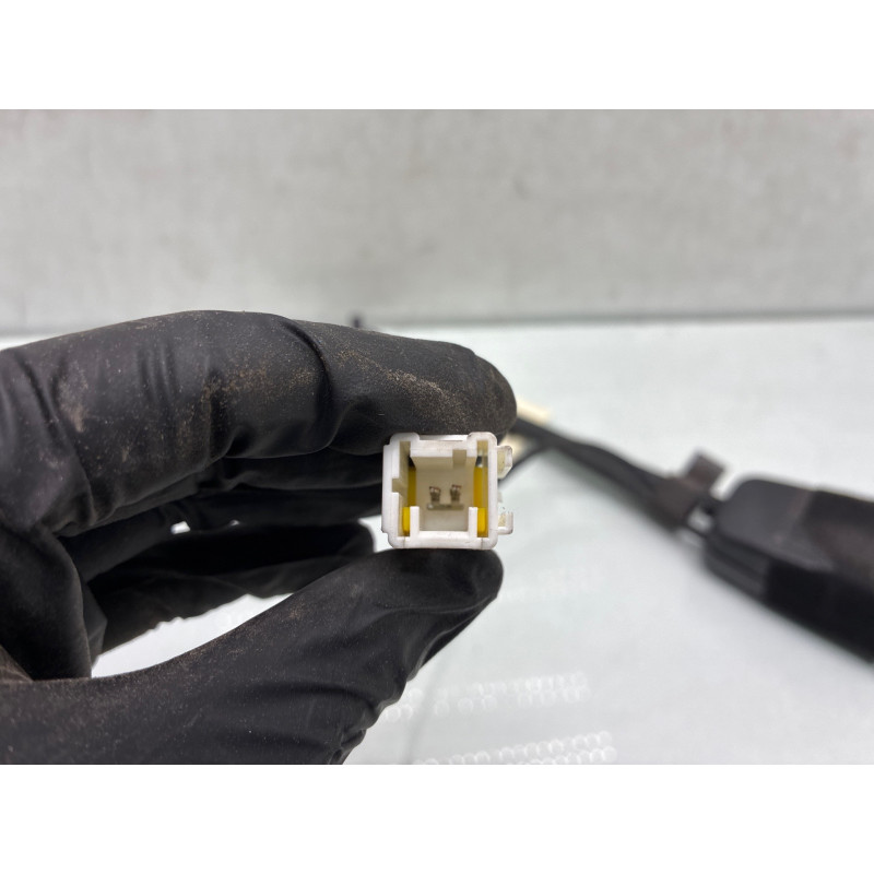 Attache ceinture avant gauche PEUGEOT 3008 2 Photo n°4