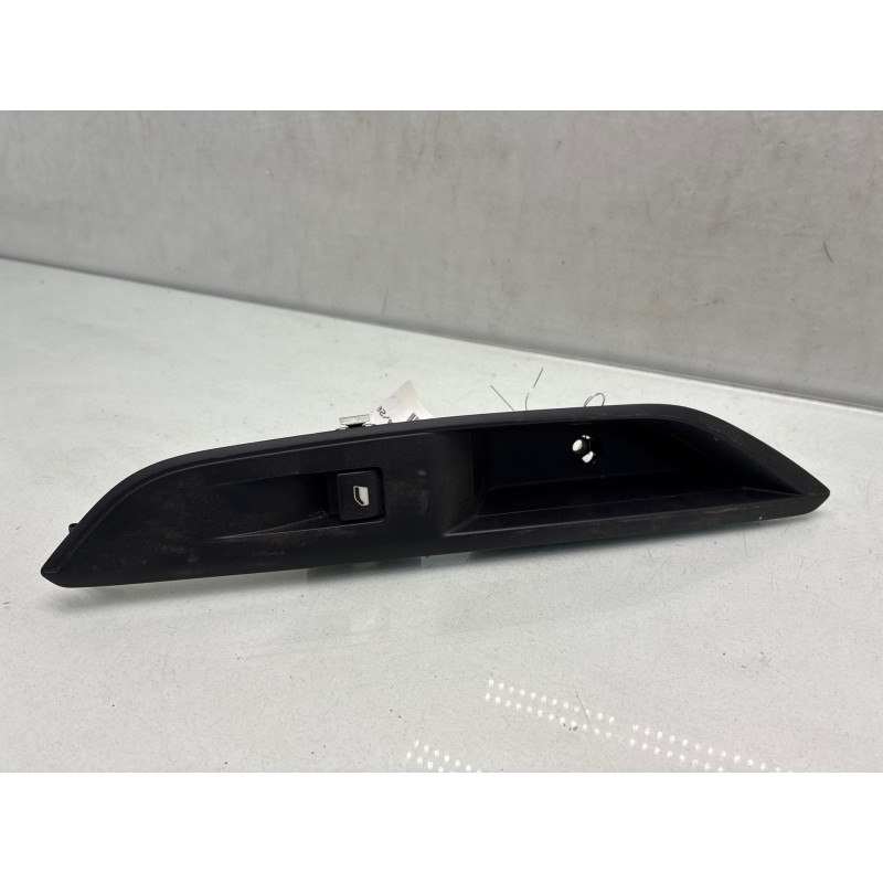 Interrupteur de leve vitre arriere droit PEUGEOT 3008 2 Photo n°3
