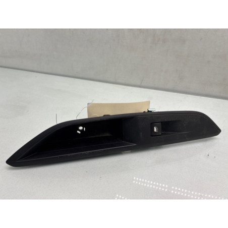 Interrupteur de leve vitre arriere gauche PEUGEOT 3008 2