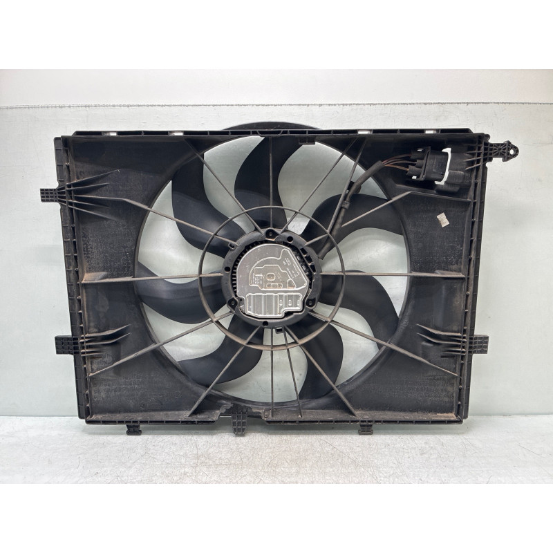 Moto ventilateur radiateur MERCEDES CLASSE C 205 Photo n°5