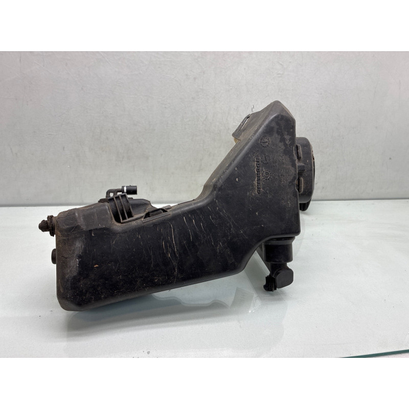 Vase de lave glace MERCEDES CLASSE C 205 Photo n°1