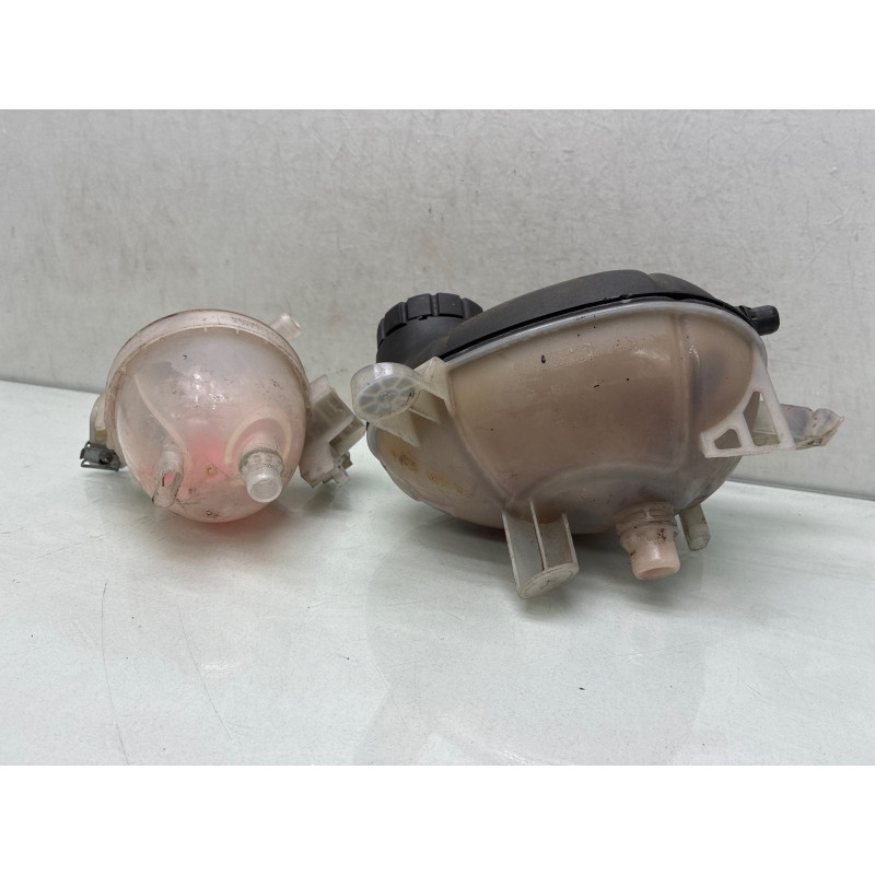 Vase d'expansion MERCEDES CLASSE C 205 Photo n°1