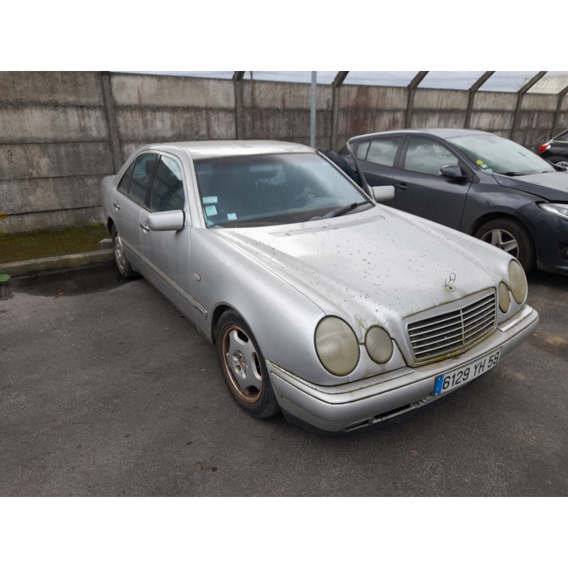 Pedale d'accelerateur MERCEDES CLASSE E 210 Photo n°7