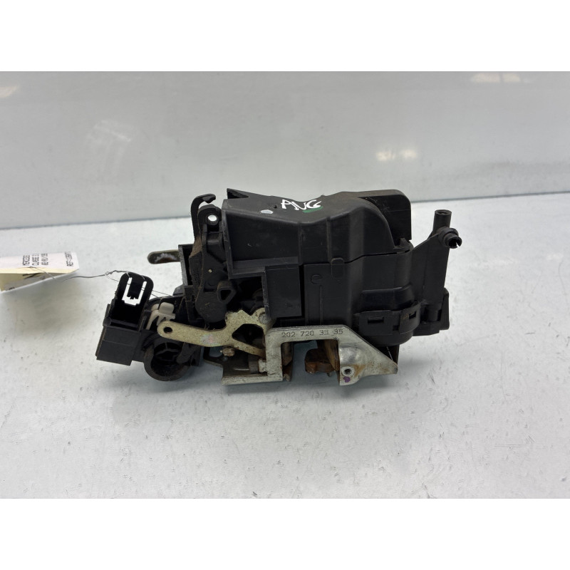 Serrure avant gauche MERCEDES CLASSE E 210 Photo n°4