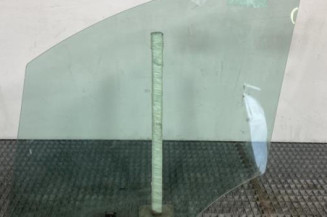 Vitre avant droit PEUGEOT PARTNER 2