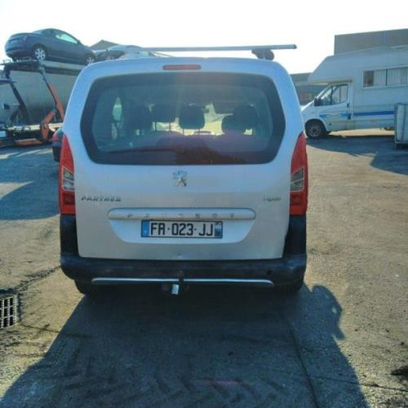 Bloc ABS (freins anti-blocage) PEUGEOT PARTNER 2 Photo n°8