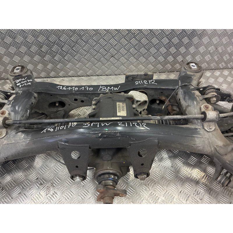 Essieu arriere BMW SERIE 2 F22 Photo n°3