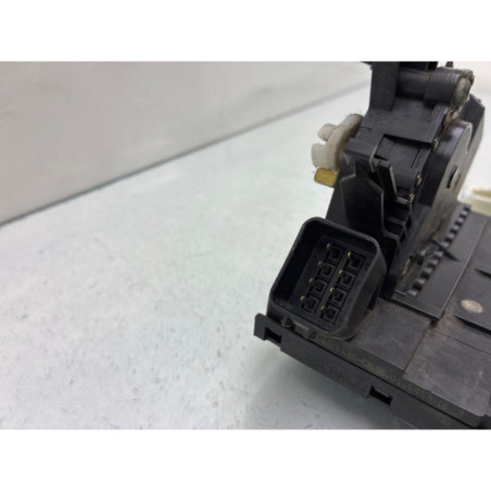 Serrure avant gauche FORD FOCUS 1