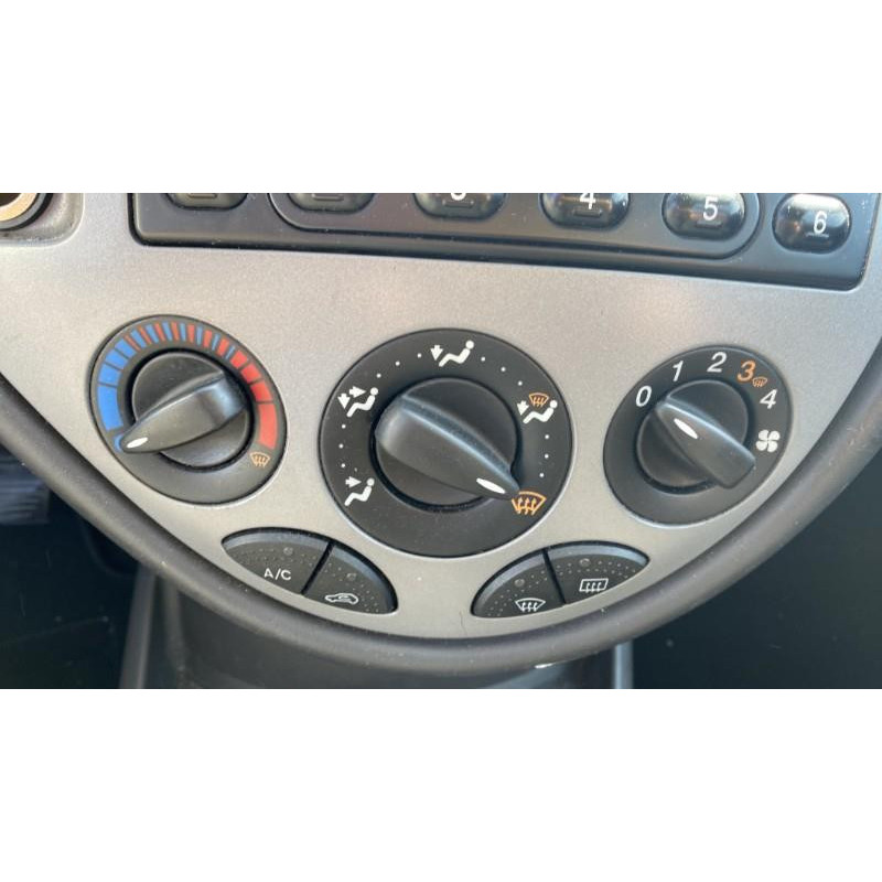 Serrure avant gauche FORD FOCUS 1 Photo n°12