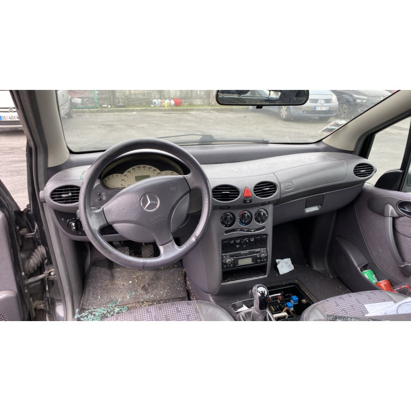 Serrure avant gauche MERCEDES CLASSE A 168 Photo n°18