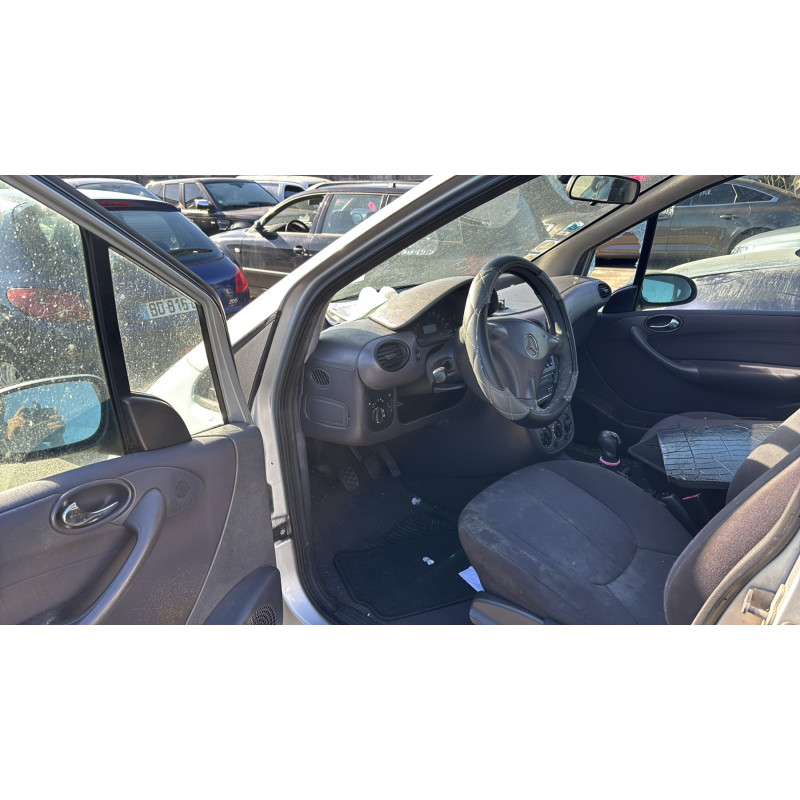 Serrure arriere droit MERCEDES CLASSE A 168 Photo n°13