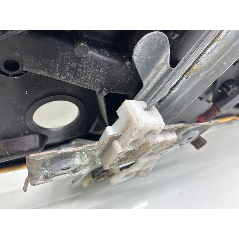 Leve vitre electrique avant gauche FORD FUSION Photo n°5