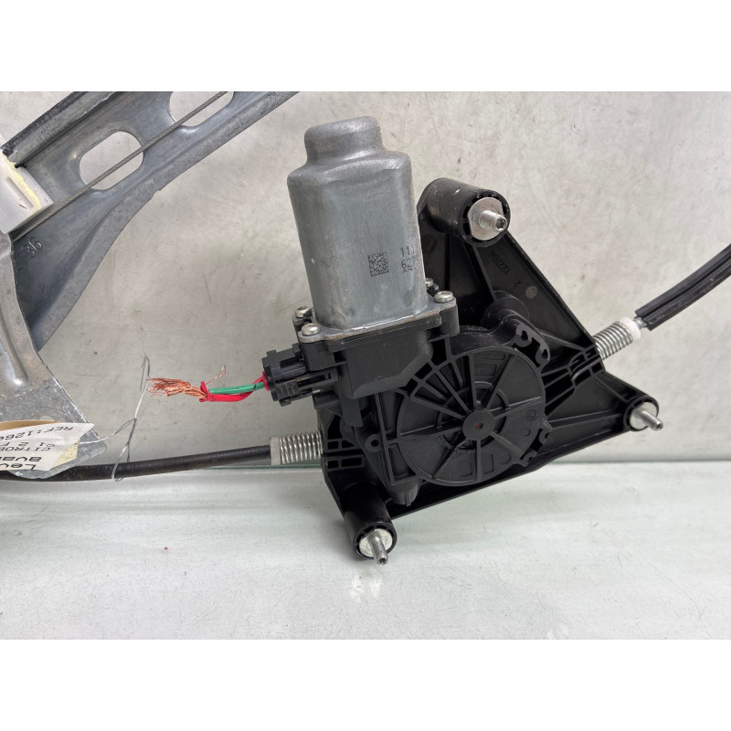 Leve vitre electrique avant droit CITROEN C1 2 Photo n°2