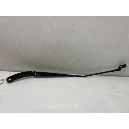 Bras essuie glace avant droit VOLKSWAGEN POLO 6