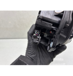 Bouton de coffre VOLKSWAGEN POLO 6