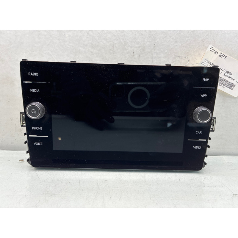Ecran GPS VOLKSWAGEN POLO 6 Photo n°1