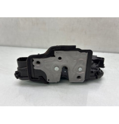 Serrure avant droit VOLKSWAGEN POLO 6