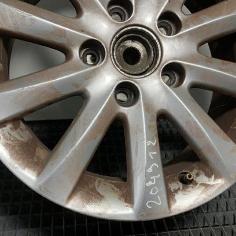 Jante VOLKSWAGEN GOLF 5 Photo n°3