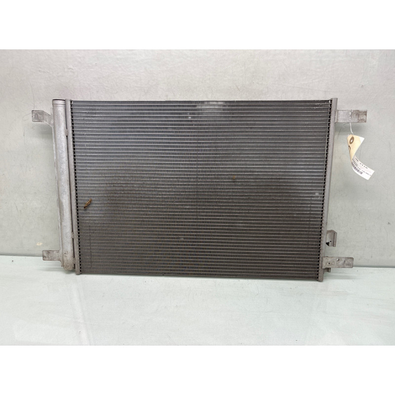 Condenseur de clim VOLKSWAGEN POLO 6 Photo n°3