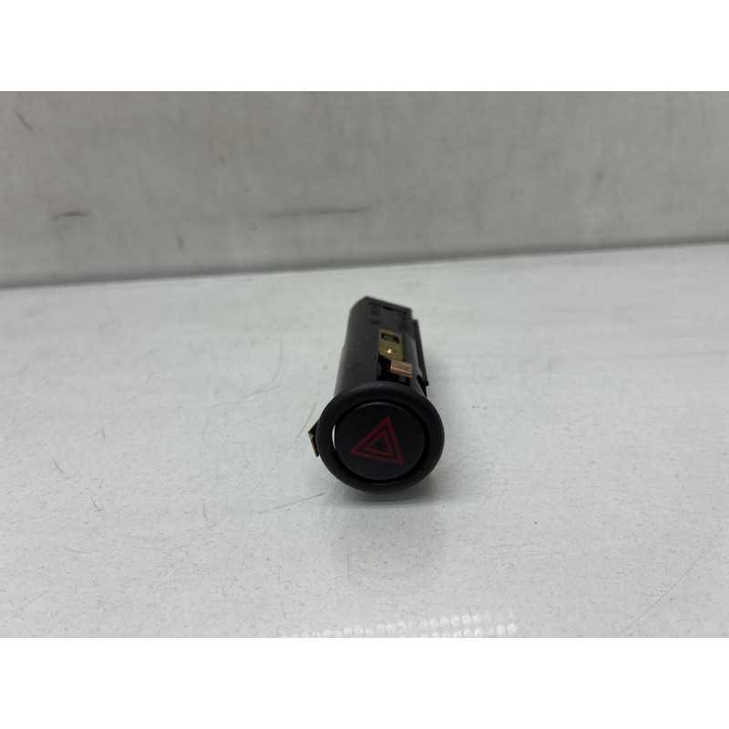 Bouton de warning SAAB 9.3 1 Photo n°3