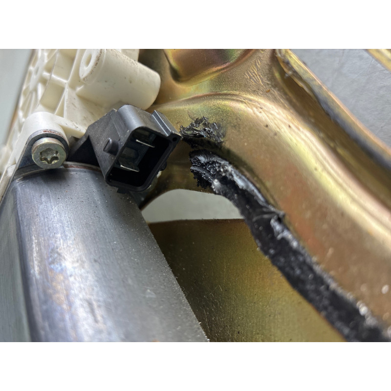 Leve vitre electrique arriere droit SAAB 9.3 1 Photo n°3