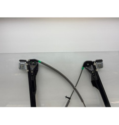 Leve vitre electrique avant gauche FORD FOCUS 1 Photo n°1
