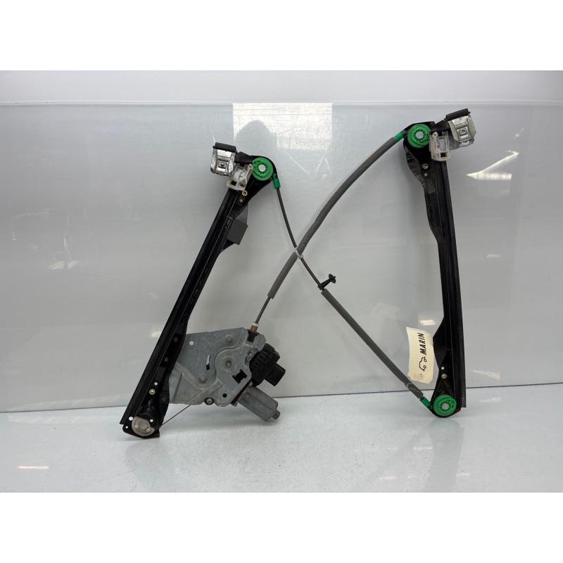 Leve vitre electrique avant gauche FORD FOCUS 1 Photo n°4