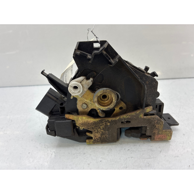 Serrure avant droit FORD FOCUS 1 Photo n°2