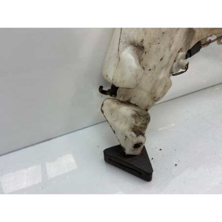 Vase de lave glace FORD FOCUS 1