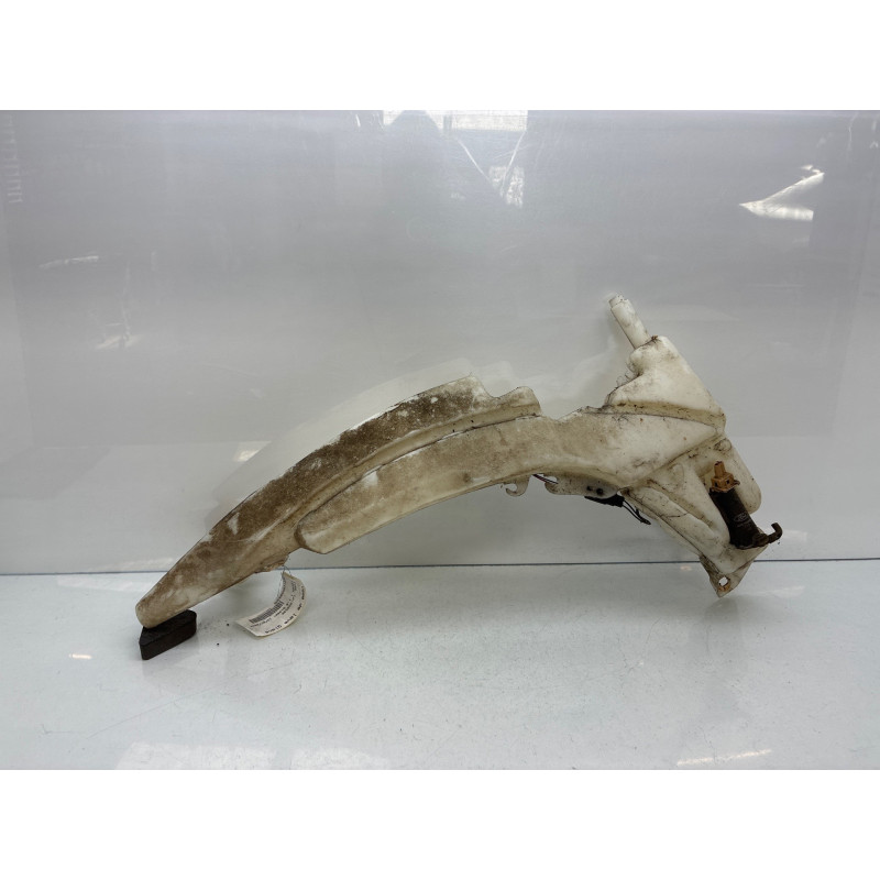 Vase de lave glace FORD FOCUS 1 Photo n°4