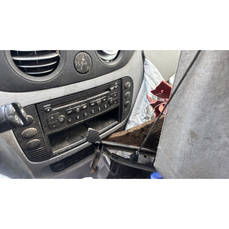 Custode avant gauche (porte) CITROEN C3 1 Photo n°19