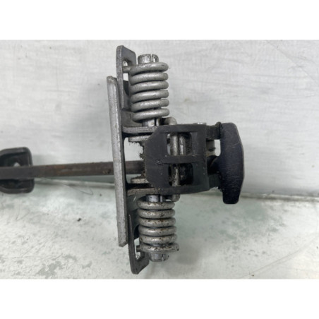 Arret de porte avant gauche CITROEN C4 PICASSO 1