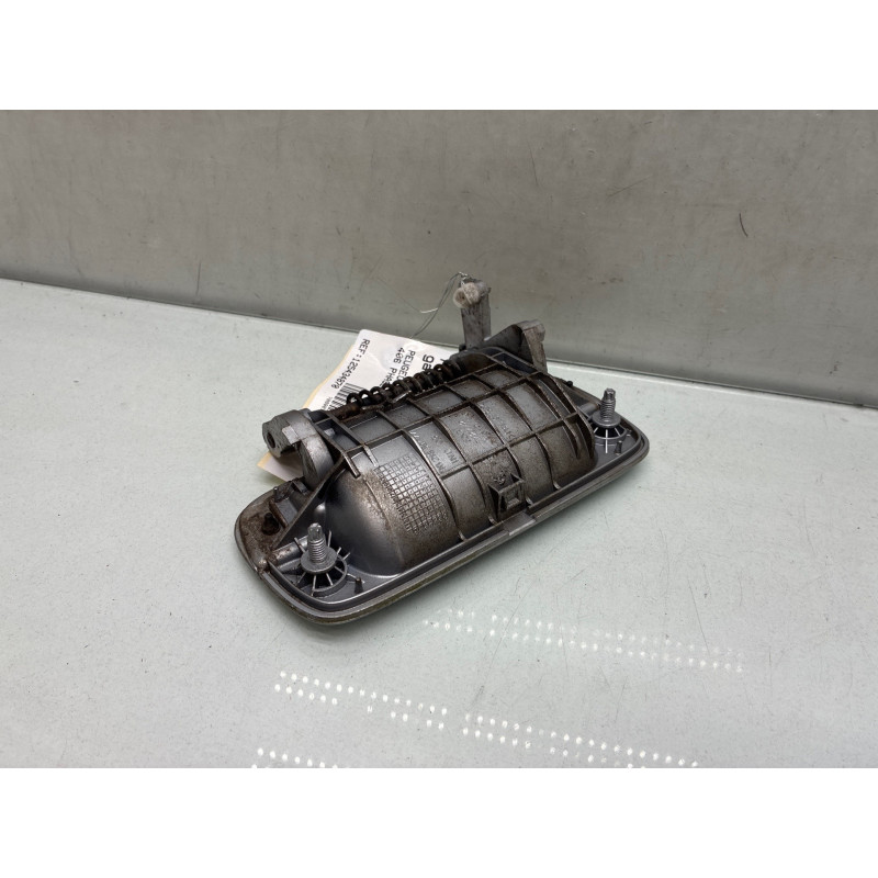 Poignee porte arriere gauche PEUGEOT 406 Photo n°4