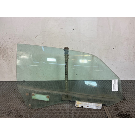 Vitre avant droit SAAB 9.3 1