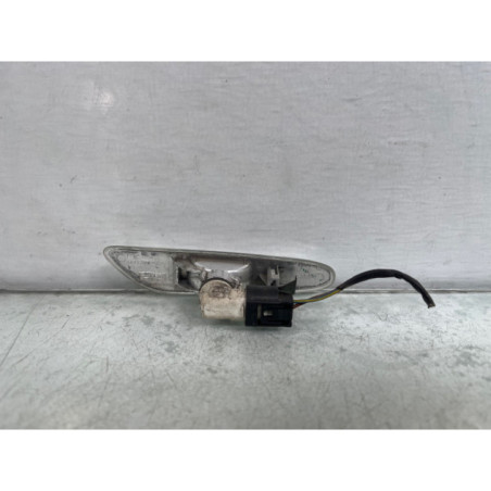 Repetiteur clignotant avant droit  (Feux) BMW SERIE 3 E90 Photo n°1