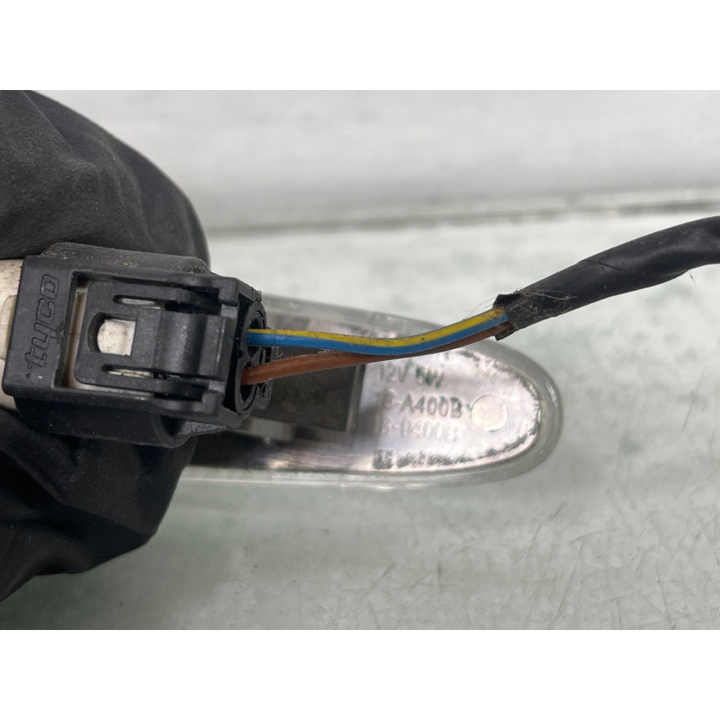 Repetiteur clignotant avant droit  (Feux) BMW SERIE 3 E90 Photo n°2